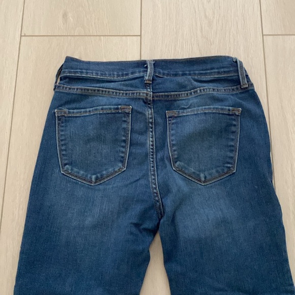 Worn Old Navy Flare High Rise - Picture 7 of 8